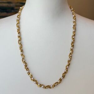 Vintage Gold Tone Pearl Chain Necklace Minimalist Classic Jewelry